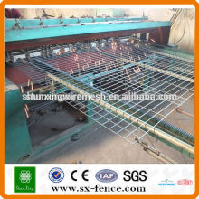 folded wire mesh fence/ iron fence